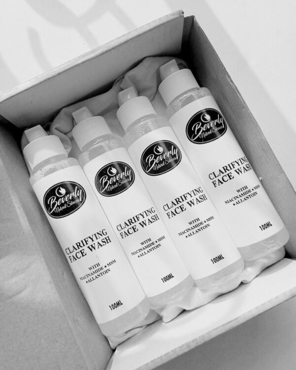 Auravé Fresh Gentle Foaming Face Wash